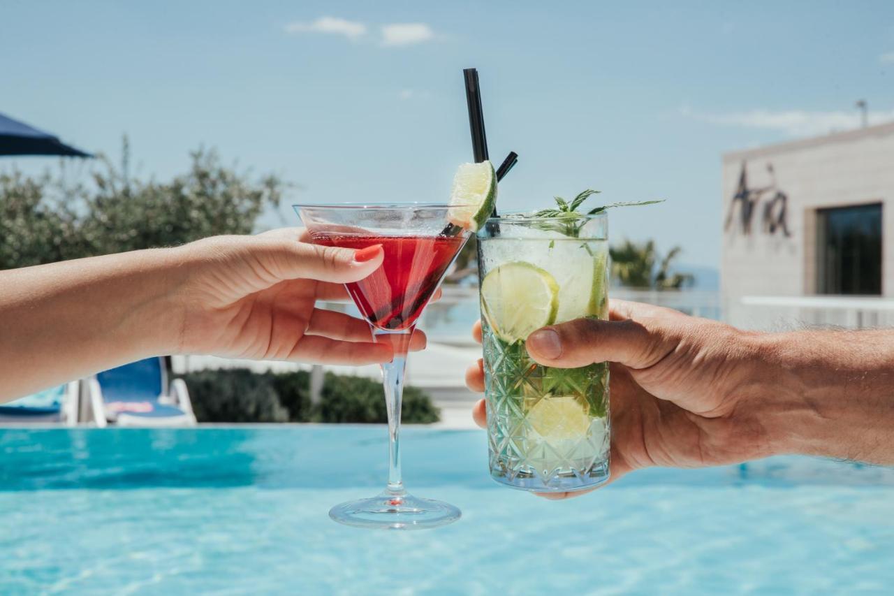 Romana Aparthotel 4*