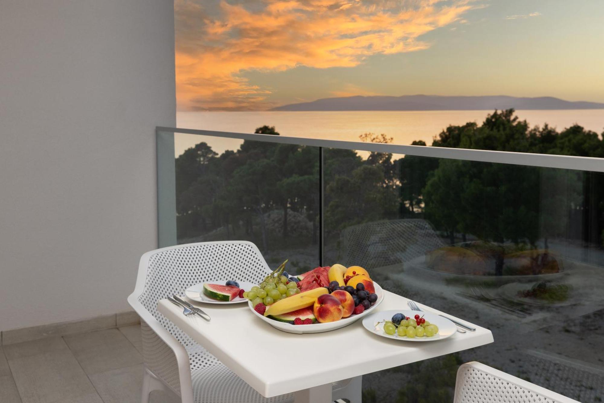 Romana Aparthotel