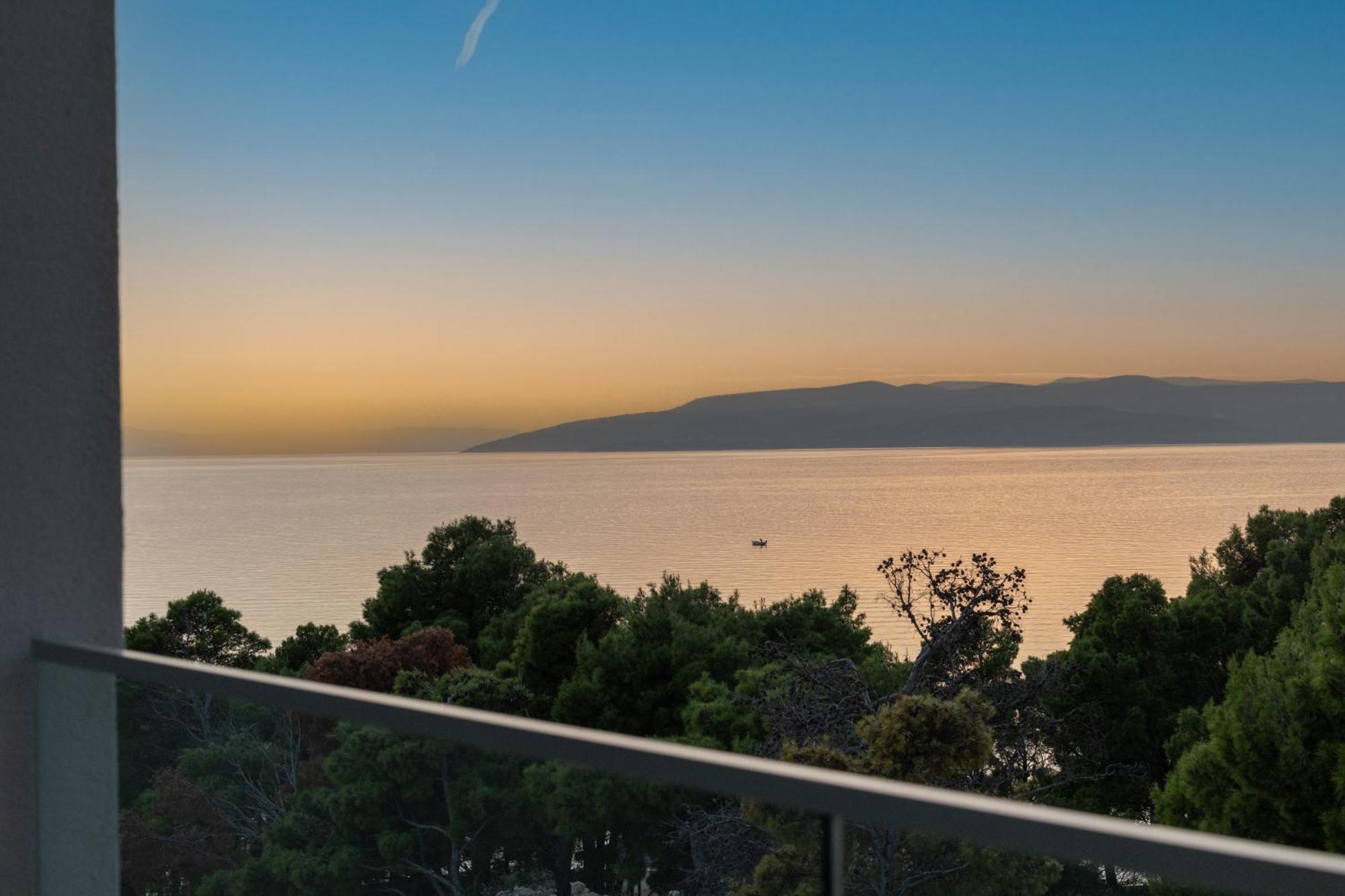 Romana Aparthotel 4*