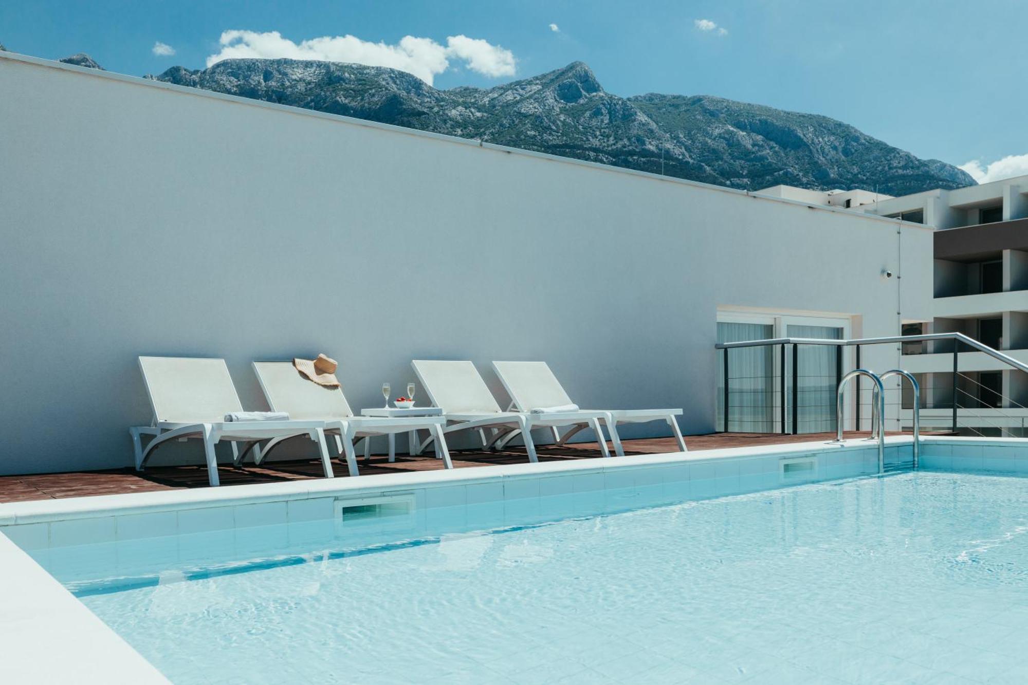 Aparthotel Romana